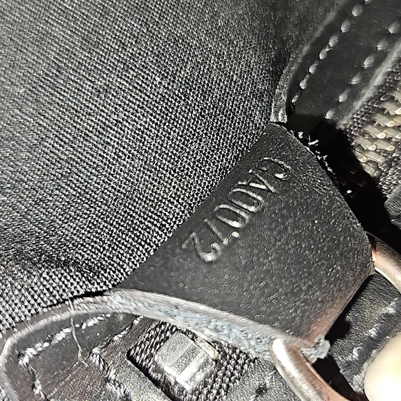 Authentic Louis Vuitton black noir matte monogram Stockton shoulder / tote bag - Picture 15 of 16